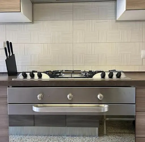 Prella House 50 Mt Da Metro B Jonio Apartment *