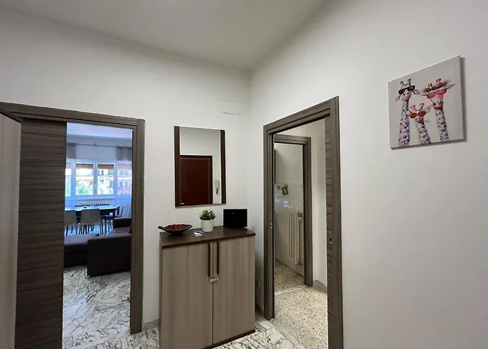 Apartment Prella House 50 Mt Da Metro B Jonio Rom